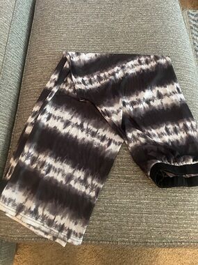 refuge Black and White Tie-Dye Swim Coverup Pants
